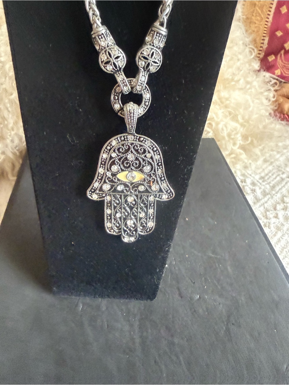 Silver Hamsa Hand Pendant Necklace with Yellow Eye - Unbranded